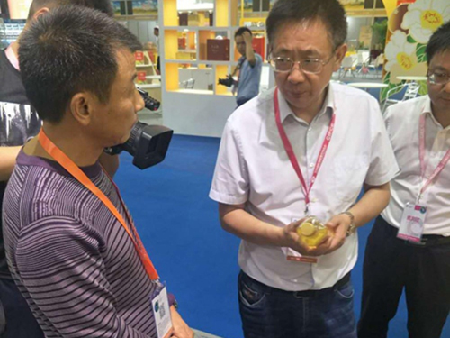 九游老哥J9俱乐部,油茶种植生产加工销售,植物油种植生产加工销售 九游老哥J9俱乐部,油茶种植生产加工销售,植物油种植生产加工销售