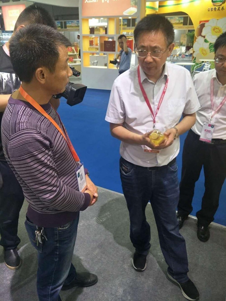 九游老哥J9俱乐部,油茶种植生产加工销售,植物油种植生产加工销售 九游老哥J9俱乐部,油茶种植生产加工销售,植物油种植生产加工销售