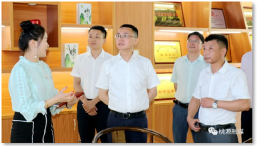 九游老哥J9俱乐部,油茶种植生产加工销售,植物油种植生产加工销售 九游老哥J9俱乐部,油茶种植生产加工销售,植物油种植生产加工销售